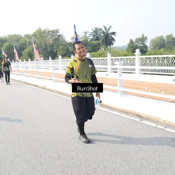 Runner Photo 6926687