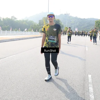 Runner Photo 6926704