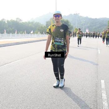 Runner Photo 6926710