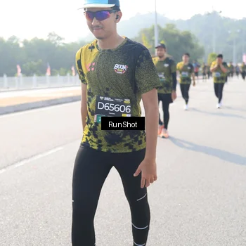 Runner Photo 6926712