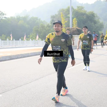 Runner Photo 6926717
