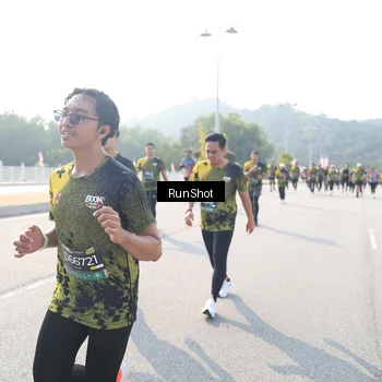 Runner Photo 6926748