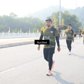 Runner Photo 6926751