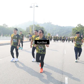 Runner Photo 6926752