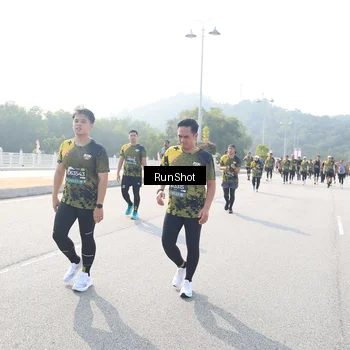 Runner Photo 6926757