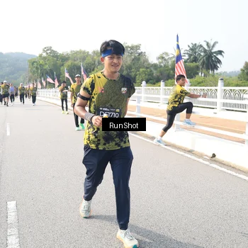 Runner Photo 6926771