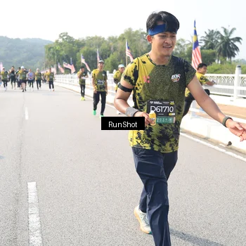 Runner Photo 6926773