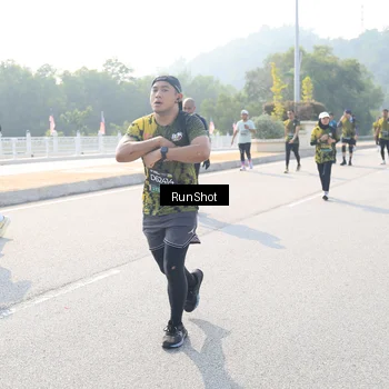 Runner Photo 6926779