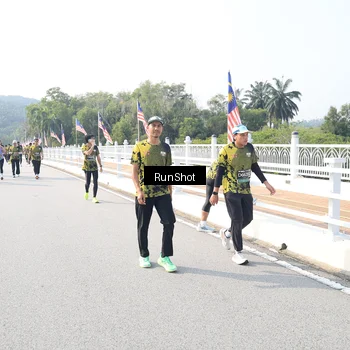 Runner Photo 6926788