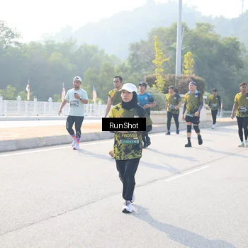 Runner Photo 6926793