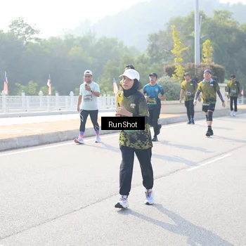 Runner Photo 6926795
