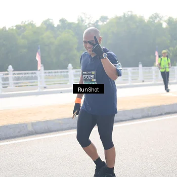 Runner Photo 6926801
