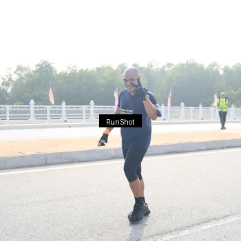 Runner Photo 6926808