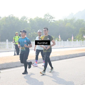 Runner Photo 6926814