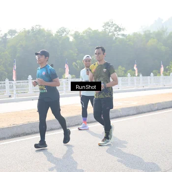 Runner Photo 6926823