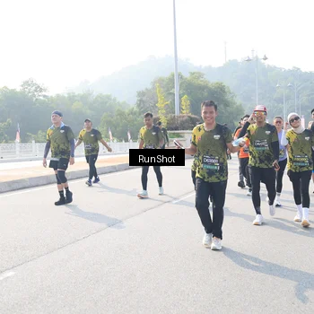 Runner Photo 6926831