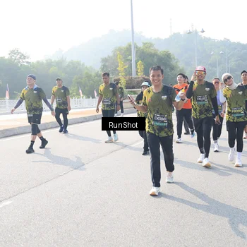 Runner Photo 6926840