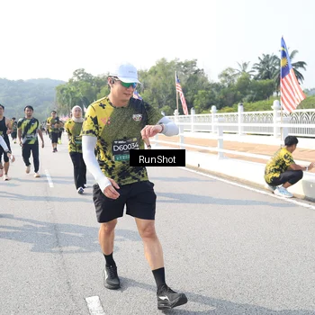 Runner Photo 6926842