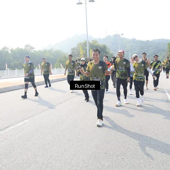 Runner Photo 6926843