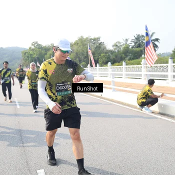 Runner Photo 6926845