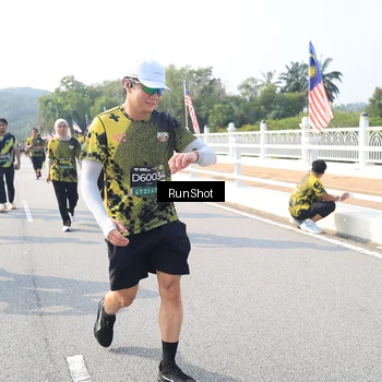 Runner Photo 6926868