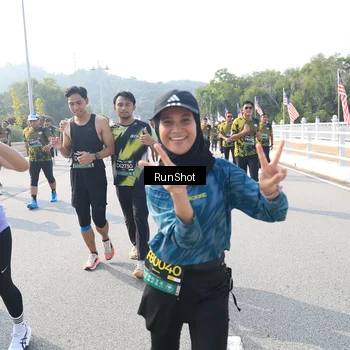 Runner Photo 6926880