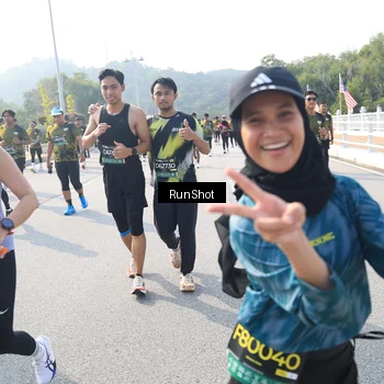 Runner Photo 6926884
