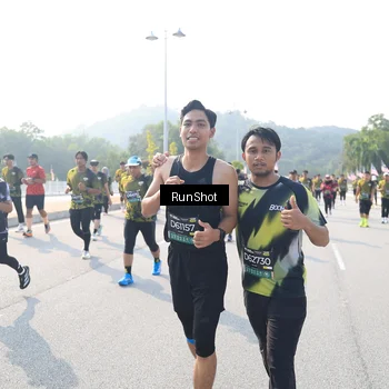Runner Photo 6926890
