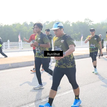 Runner Photo 6926908