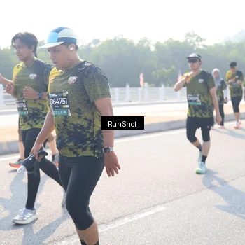 Runner Photo 6926912