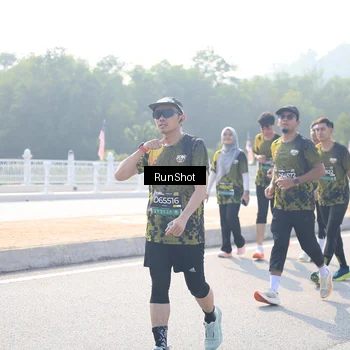 Runner Photo 6926915