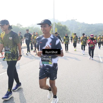 Runner Photo 6926929