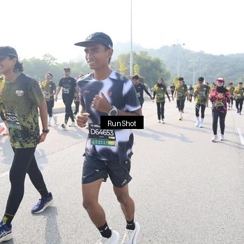 Runner Photo 6926930