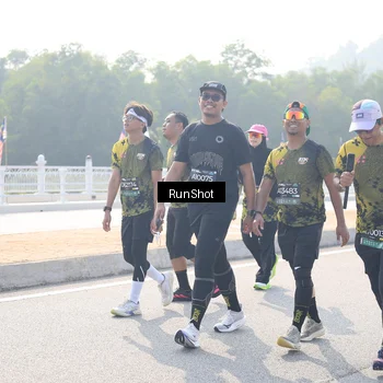 Runner Photo 6926941