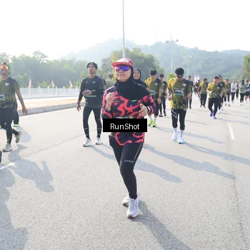 Runner Photo 6926958
