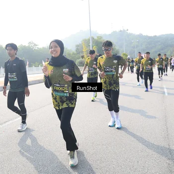 Runner Photo 6926962