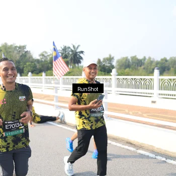 Runner Photo 6926980