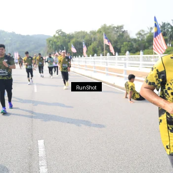 Runner Photo 6926982