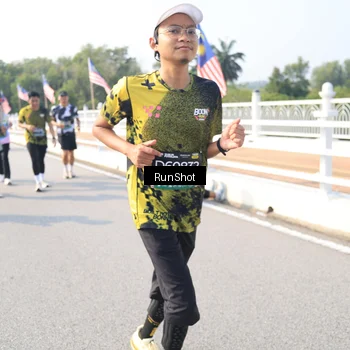 Runner Photo 6927008