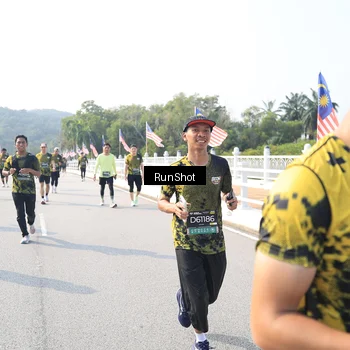 Runner Photo 6927043