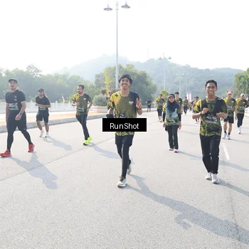 Runner Photo 6927047