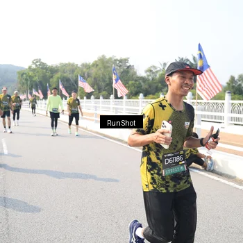 Runner Photo 6927048