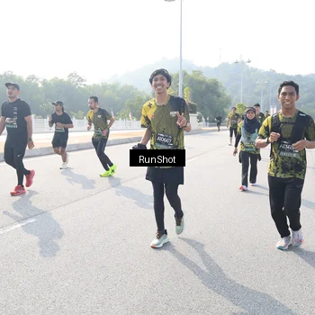 Runner Photo 6927056
