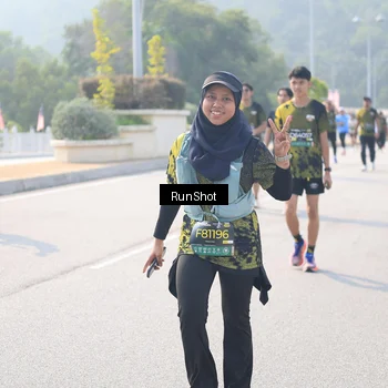 Runner Photo 6927064