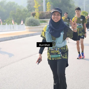 Runner Photo 6927065