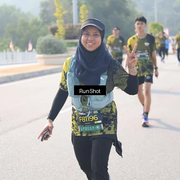 Runner Photo 6927070