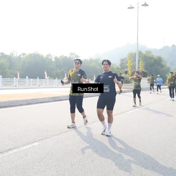 Runner Photo 6927107
