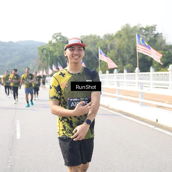 Runner Photo 6927114