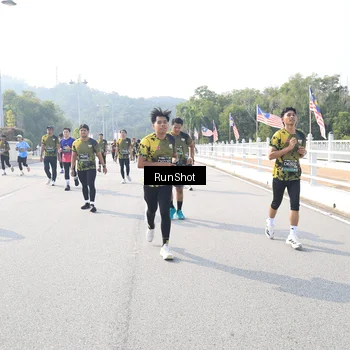 Runner Photo 6927116