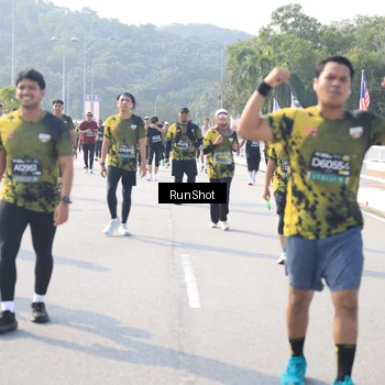 Runner Photo 6927133